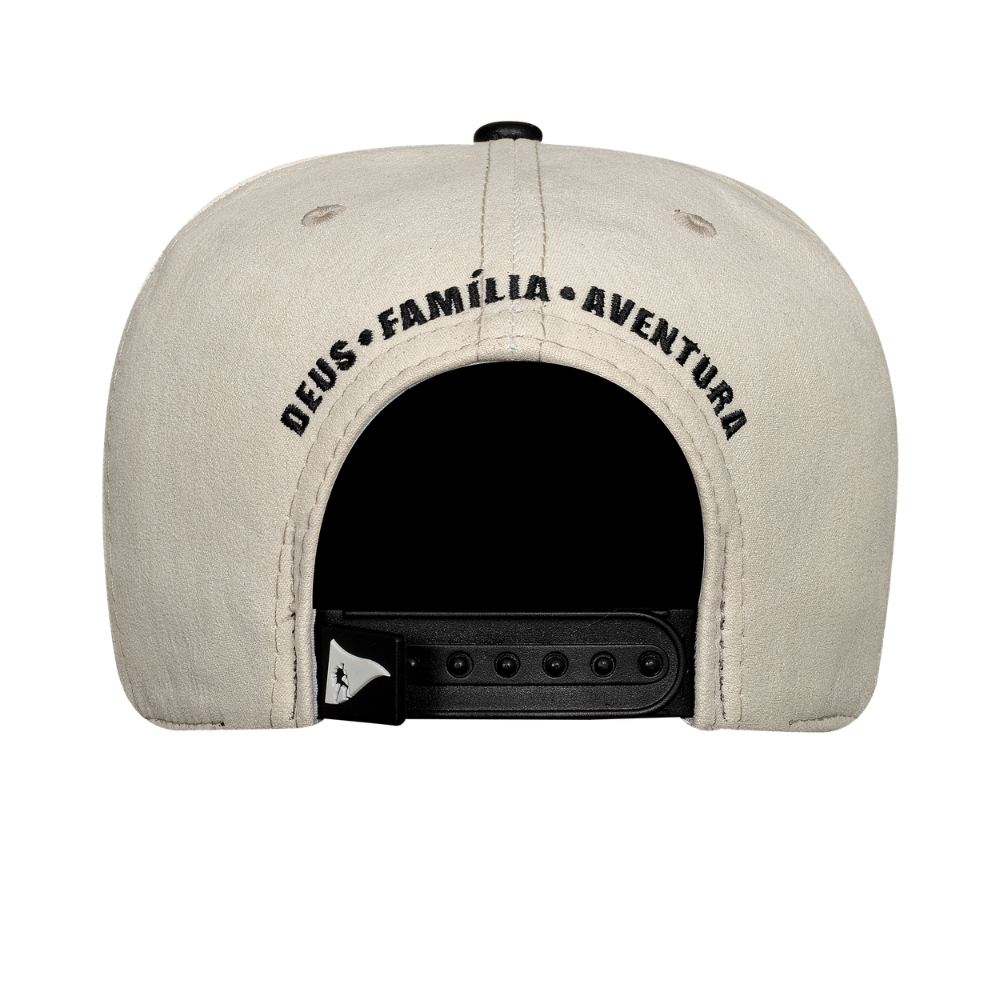 Boné SnapBack Off White Aba preta - Barbeiros Boné SnapBack Off White Aba preta - Barbeiros