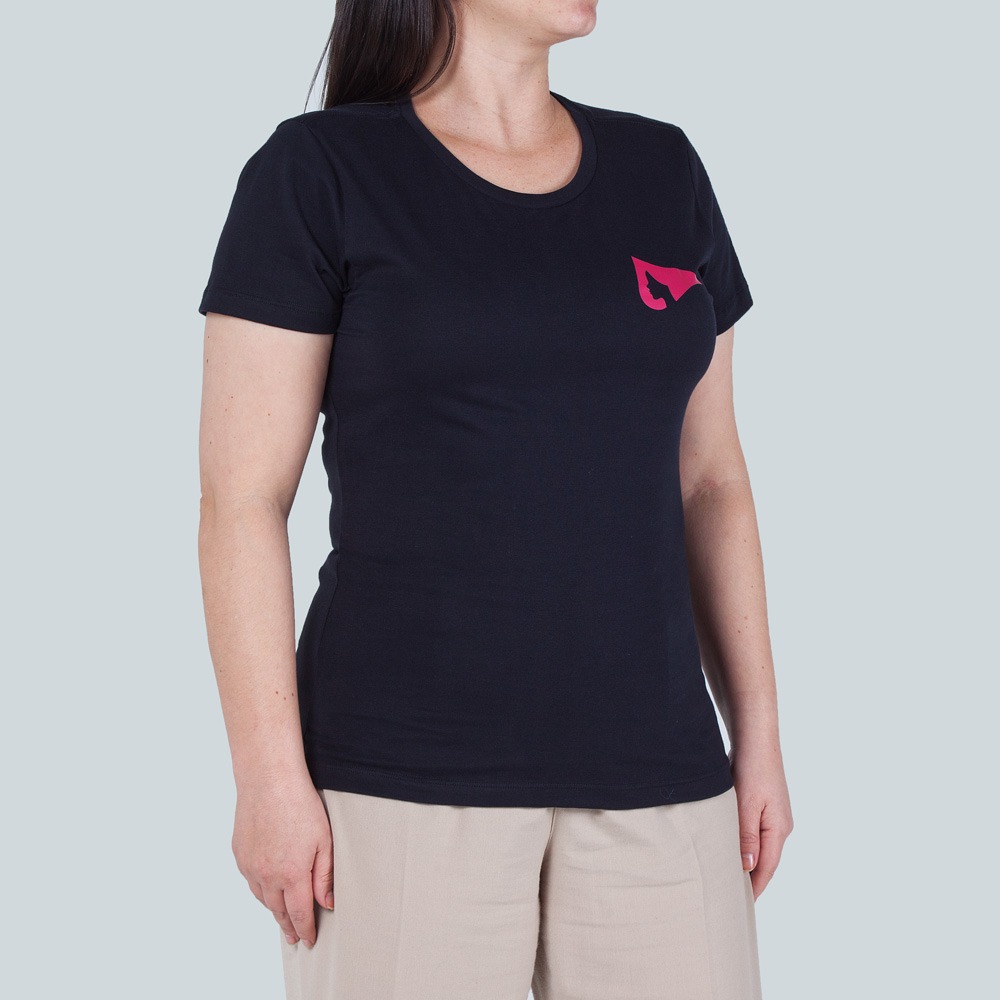 Camiseta Feminina Estampa Rosto Peito Preto