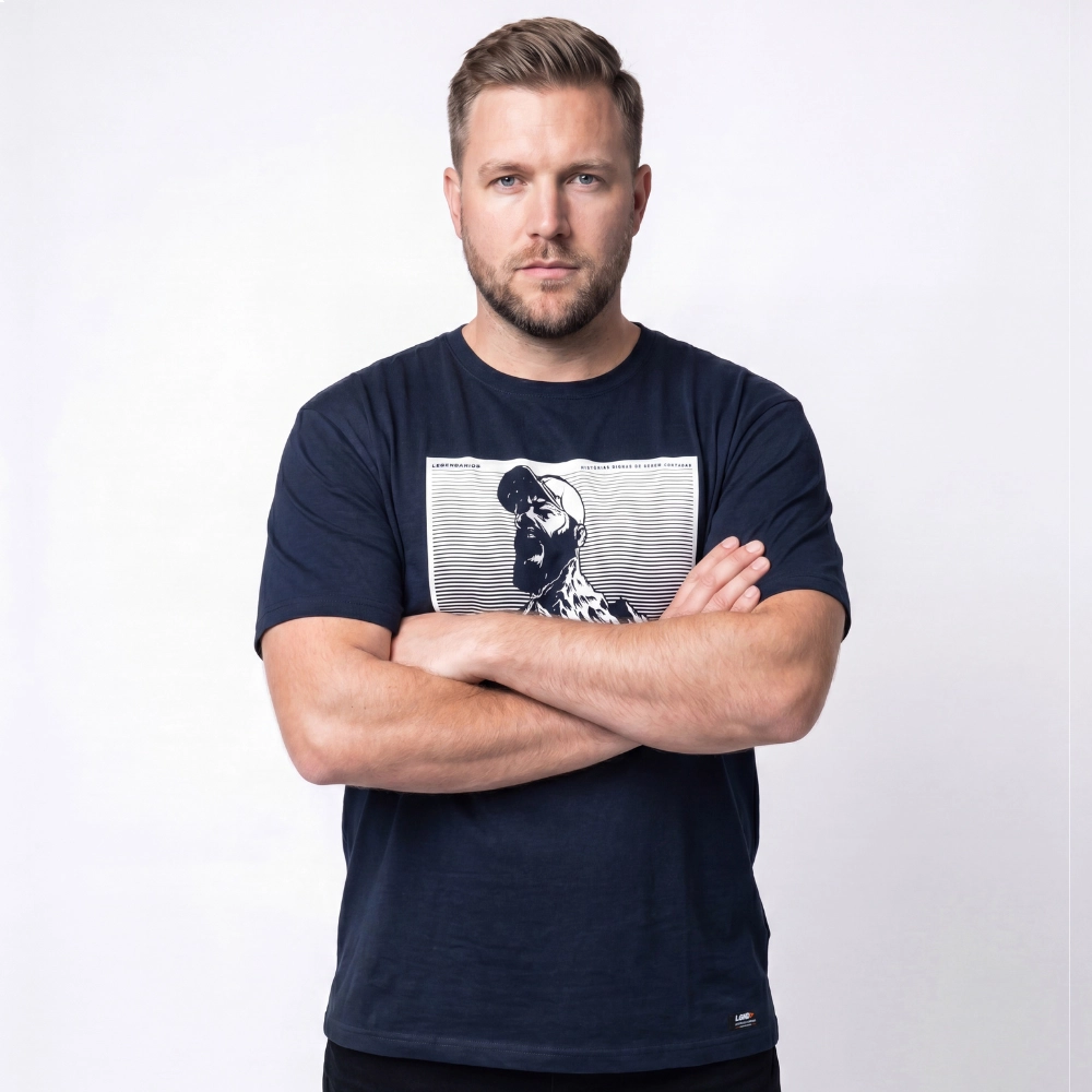Camiseta Masculina Estampa Homem Legendarios-Marinho
