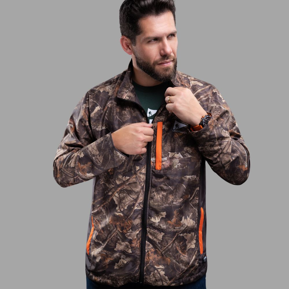 Jaqueta Corta Vento Estampa Camuflada Legendarios Jaqueta Corta Vento Estampa Camuflada Legendarios