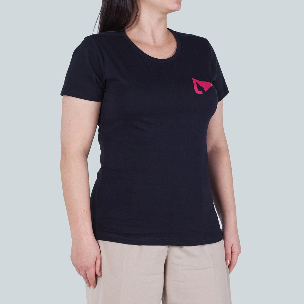 Camiseta Feminina Estampa Rosto Peito Preto