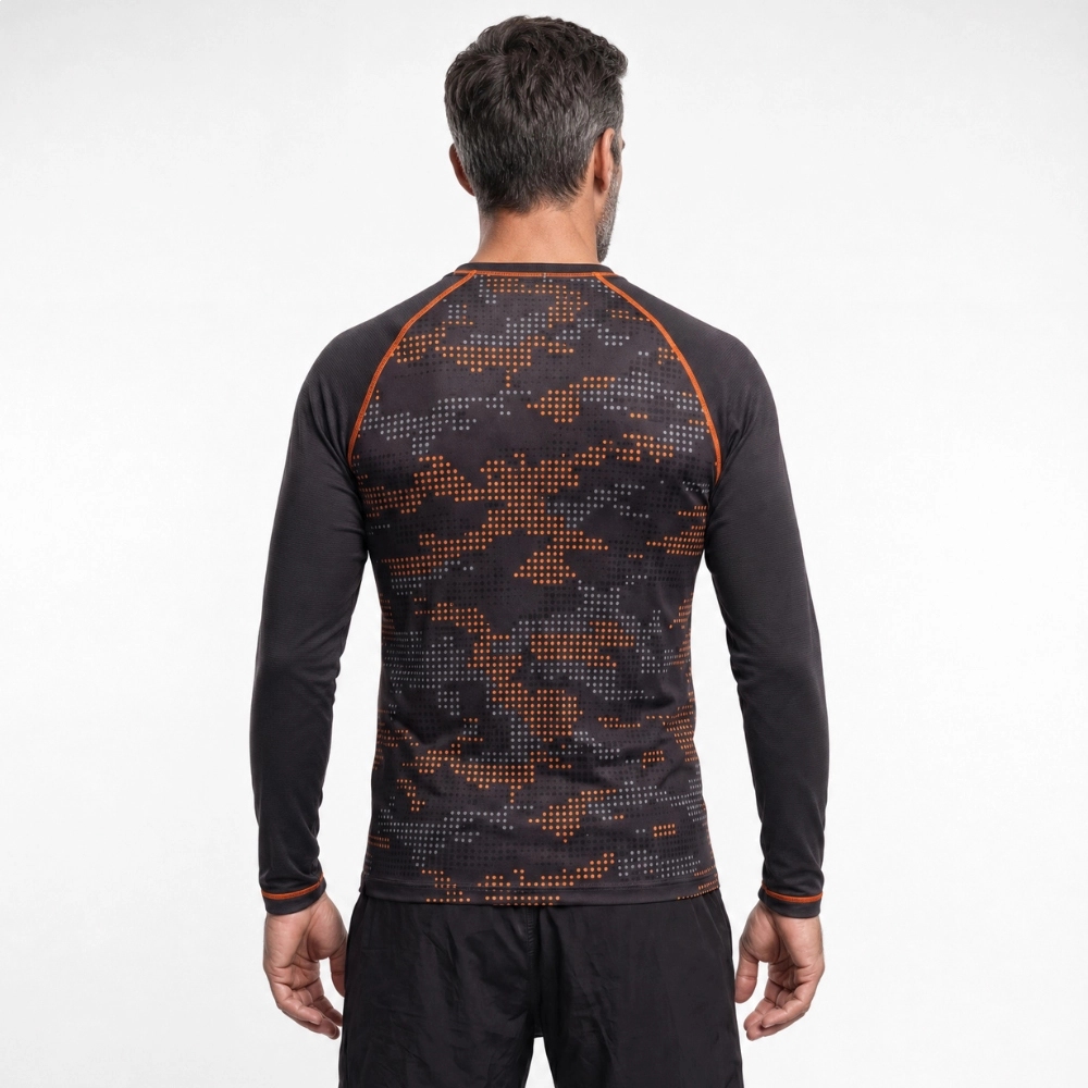 Camiseta Manga Longa Dry-Fit Estampa Pontilhada - Preta