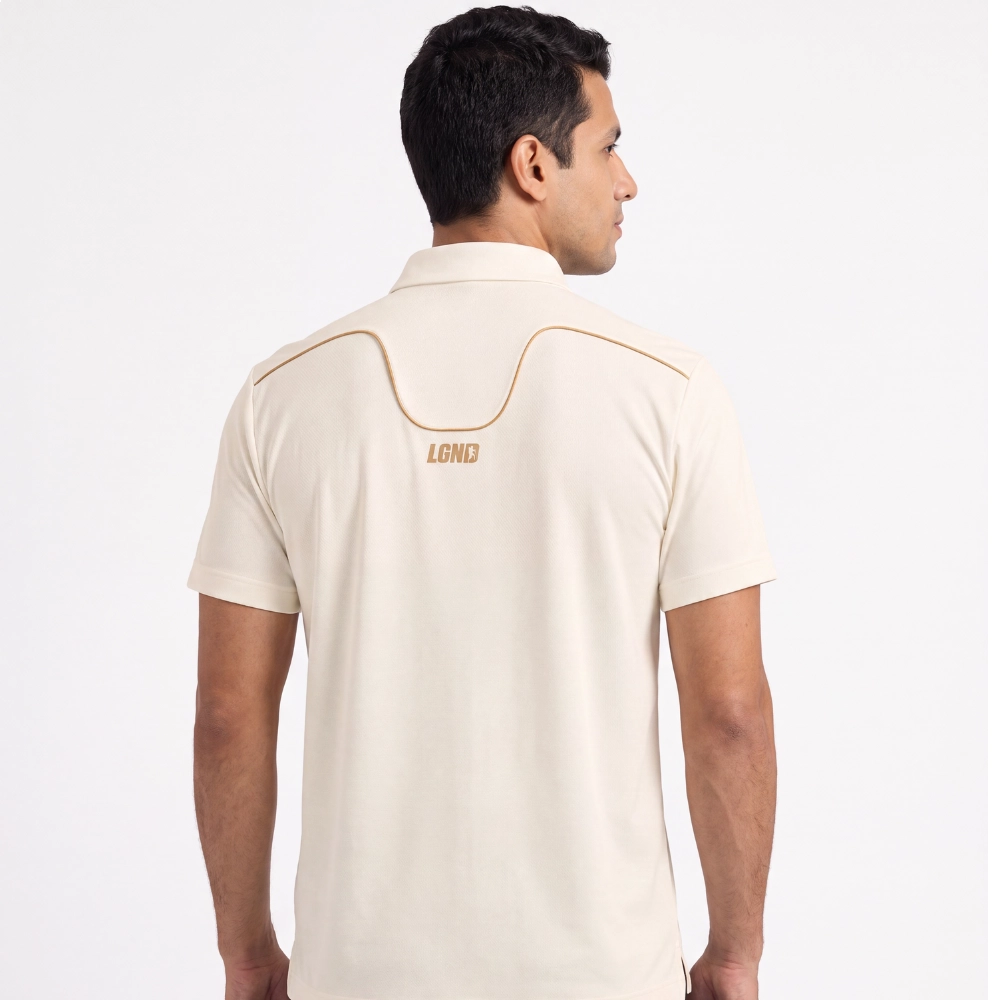 Polo Masculina Legendarios Relevo Nas Costas- Off White